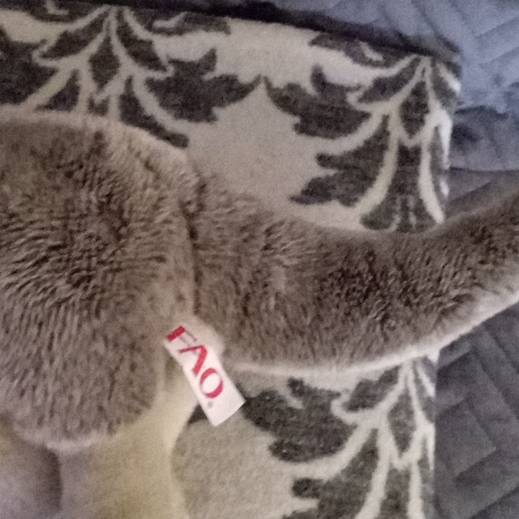 LARGE FAO SCHWARZ Kangaroo 🦘 &  Joey🦘 - Picture 6 of 17